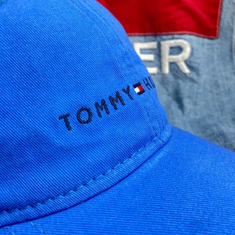 トミーヒルフィガー TOMMY HILFIGER レザーストラップバック キャップ スカイブルー クラシックロゴ