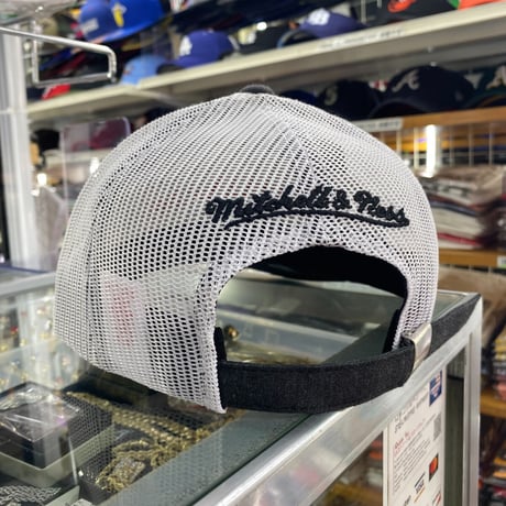 Mitchell&Ness ミッチェル&ネス NBA バックス Bucks 1968 メッシュ ストラップバックキャップ