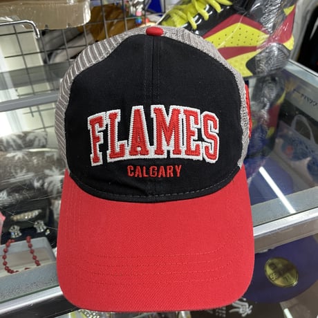 Reebok リーボック Flames カルガリー フレームス NHL メッシュ スナップバックキャップ