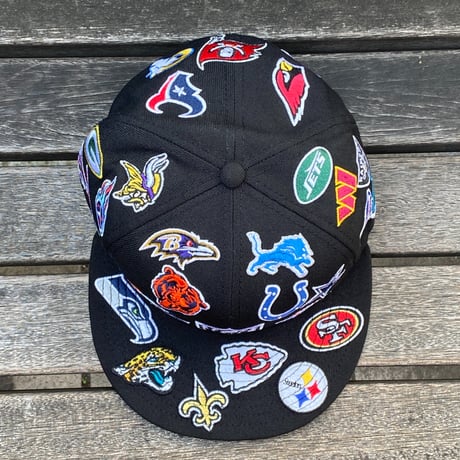 海外仕様 59FIFTY ニューエラ NEWERA 総柄 NFL 限定 Allover Patches キャップ (100-6)