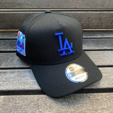 海外限定 Newera ニューエラ 9Forty Aフレーム LA Dodgers ドジャース キャップ 60th anniv  (940-263)
