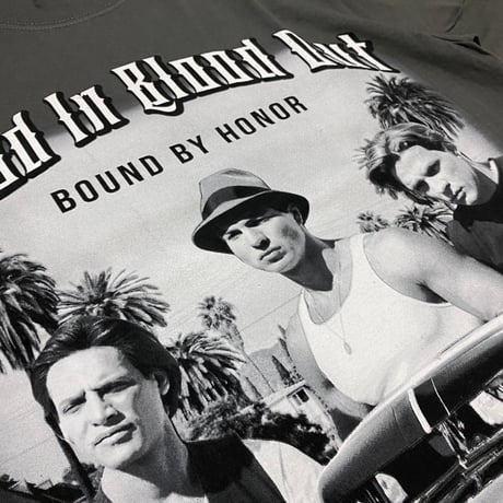 Blood In Blood Out アンダーグラウンド グラフィック ヘビーウェイト Tシャツ Familia (GTS69)