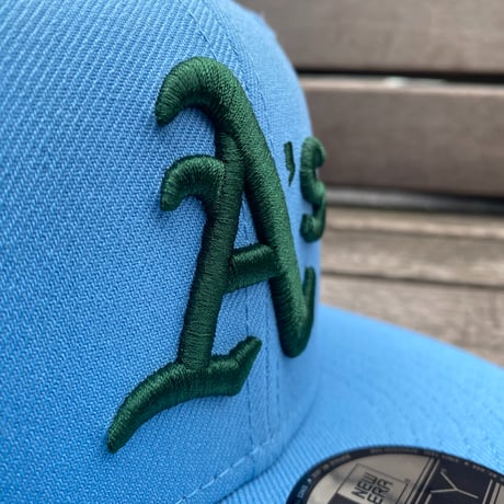 USA仕様 9FIFTY ニューエラ MLB アスレチックス Athletics スナップバックキャップ Essentials Sky Blue (950-198)