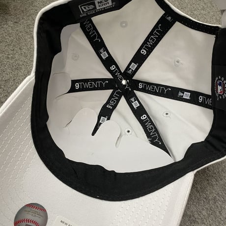 9Twenty ニューエラ NEWERA シカゴ カブス MLB ストラップバックキャップ WHITE