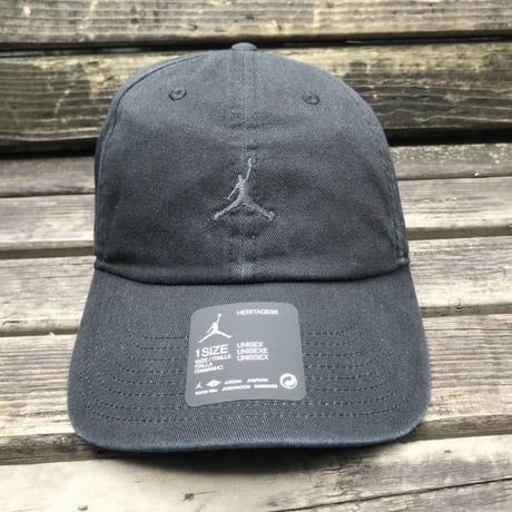 NIKE ナイキ JORDAN ジョーダン H86 ジャンプマン JUMPMAN ストラップバック ローキャップ 黒