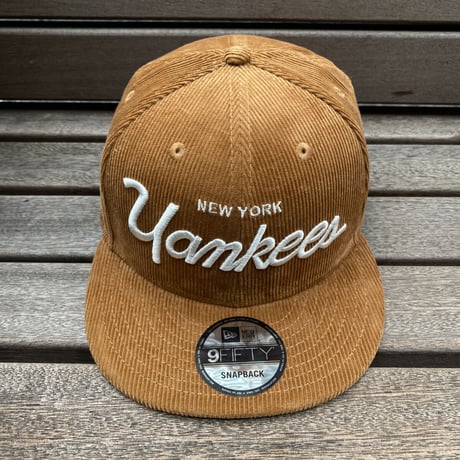 USA限定 9FIFTY ニューエラ MLB ヤンキース NY Yankees コーデュロイ スナップバックキャップ