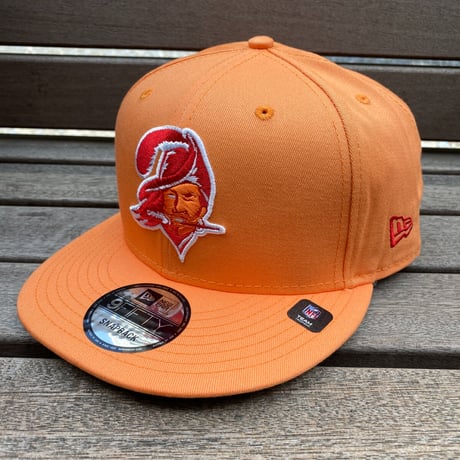 専用　タンパベイ・バッカニアーズ　センノゼ・シャークス　ニューエラ　海外別注 Amazon.co.jp: ニューエラ (New Era) スナップバック メッシュキャップ