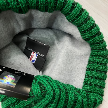 NEWERA ニューエラ NBA ボストン セルティックス Celtics ポンポン付き ニット帽 フリース