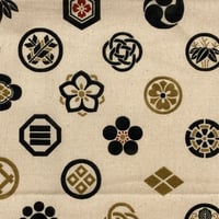 日本製 和柄 バンダナ 総柄 戦国 家紋文様 Japanese Crest 大判サイズ 綿100% 生成り (BNDN41)