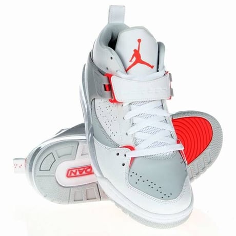 日本未発売カラー USA正規品  NIKE ナイキ JORDAN ジョーダン FLIGHT45 フライト45 白 ミッドカット NBA スニーカー