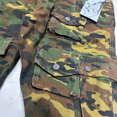 米国シカゴ発 Gunzinii ガンジーニ Warrior Stacked Cargo Pants マルチポケット カーゴ スタックドデニム (JNS129)