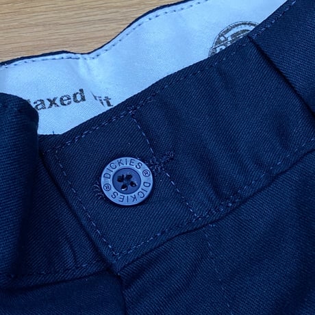 米国仕様 Dickies ディッキーズ 557 FLEX Cargo Shorts リラックスフィット カーゴショート 濃紺 (SJNS12)
