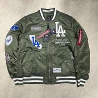 米国仕様 New Era ニューエラ Alpha Industries アルファインダストリーズ MLB LA ドジャース MA-1 ジャケット (JH-49)