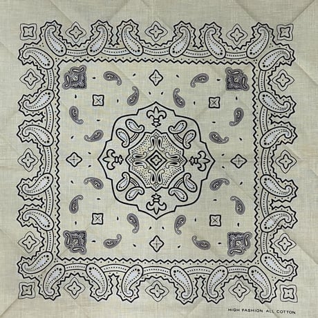 日本製 ペイズリー バンダナ Paisley Bandana 大判サイズ 綿100% ボーンカラー(BNDN63)