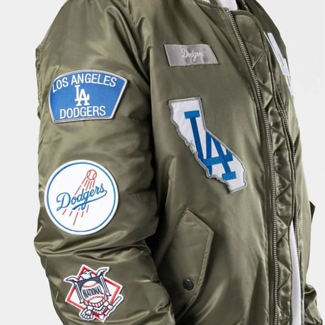 米国仕様 New Era ニューエラ Alpha Industries アルファインダストリーズ MLB LA ドジャース MA-1 ジャケット オリーブ