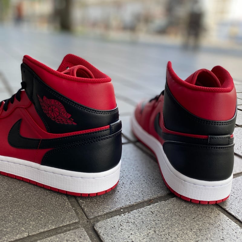 NIKE ナイキ AIR JORDAN1 MID エアジョーダン1 ミッドカット 黒赤 BRE...