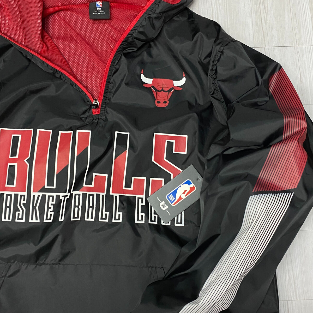 UNK シカゴ ブルズ Chicago Bulls アノラック NBA エキスパート UNK シカゴ ブルズ Chicago Bulls アノラック NBA エキスパート