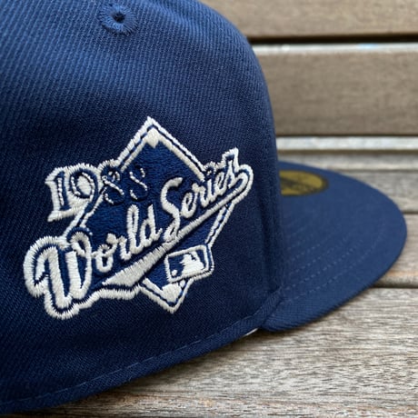USA限定 NEWERA 59FIFTY ロサンゼルス ドジャース LA Dodgers 紺 Before The Dawn  (15-36)