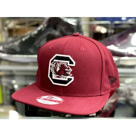 NCAA カレッジエイト サウスカロライナ大学  ゲームコックス NEWERA スナップバック キャップ 9Fifty