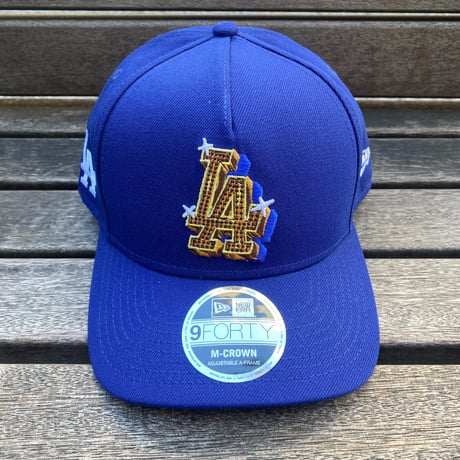 USA限定 NEWERA ニューエラ 9Forty M-Crown Aフレーム LA Dodgers ドジャース EMBLEM スナップバックキャップ (940-250)