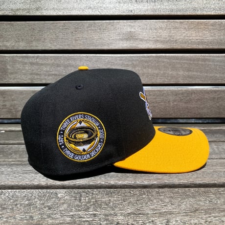 海外限定 Newera ニューエラ 9Forty Aフレーム Pirates ピッツバーグ パイレーツ 1970-2000 キャップ (940-179)