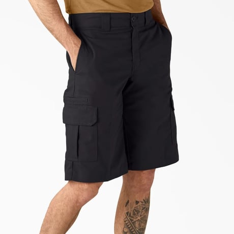 米国仕様 Dickies ディッキーズ 557 FLEX Cargo Shorts リラックスフィット カーゴショート 黒 (SJNS16)