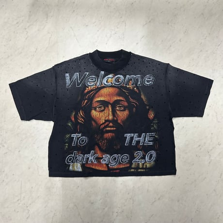 カリフォルニア発 Rare Peace レアピース Welcome To The Dark Age 2.0 クロップドTシャツ ラインストーン (CropT22)