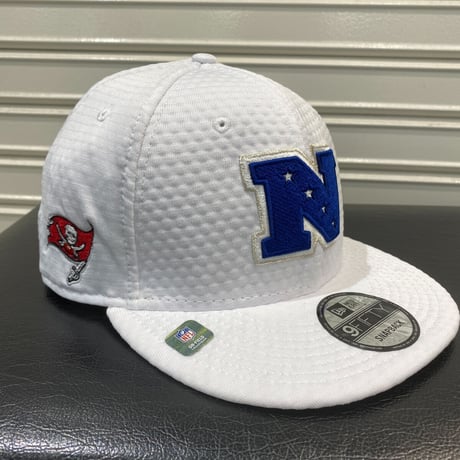 専用　タンパベイ・バッカニアーズ　センノゼ・シャークス　ニューエラ　海外別注 Amazon.co.jp: ニューエラ (New Era) スナップバック メッシュキャップ