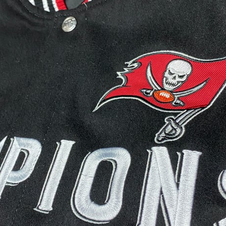NFL公式 JHデザイン Buccaneers バッカニアーズ 限定 チャンピオンズ リバーシブル スタジャン