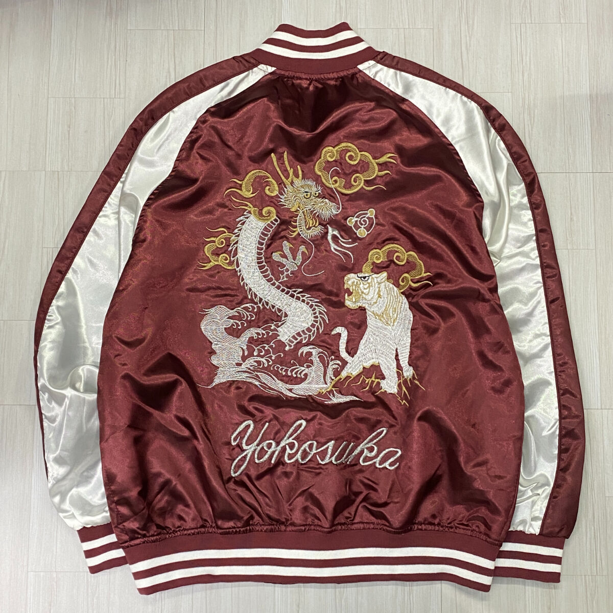 激レア 横須賀 JAPAN YOKOSUKAスカジャン 刺繍 虎 豪華刺繍