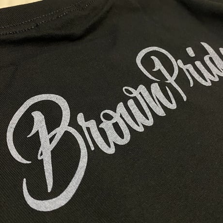 LA発 Brown Pride ブラウンプライド Patrona グラフィック ヘビーウェイト Tシャツ 黒 (GTS27)