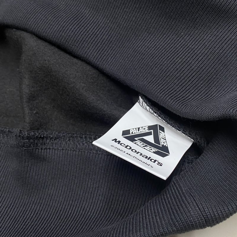 限定コラボ 英国ロンドン発ブランド PALACE パレス スケート