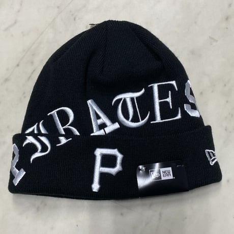 NEWERA ニューエラ MLB ゴシック調 ブラックレター ニット帽 ピッツバーグ パイレーツ Pirates