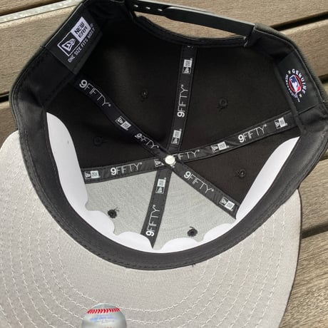 海外限定 9FIFTY ニューエラ NY Yankees ニューヨーク ヤンキース スナップバックキャップ 炎 レッドフレイム (950-249)