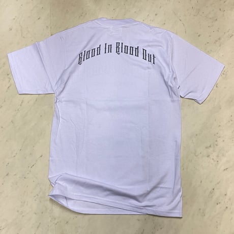 Blood In Blood Out アンダーグラウンド グラフィック ヘビーウェイト Tシャツ Familia 白 (GTS68)