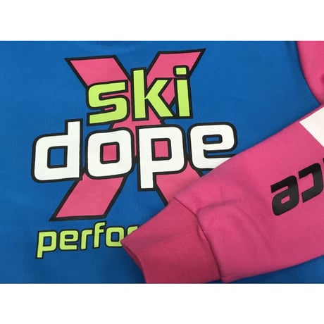 90sスポーツスタイル DOPE ドープ Ski クルーネック トレーナー オールドスクール
