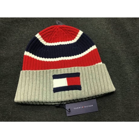 海外限定 トミーヒルフィガー TOMMY HILFIGER ニット帽 トリコロール 紺/赤/グレー BIGフラッグ刺繍