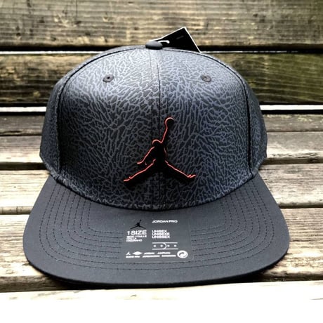 海外限定 NIKE ナイキ JORDAN ジョーダン JUMPMAN PRO スナップバック キャップ 黒 ネオンオレンジ