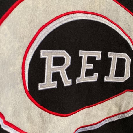 MLB公認 JHデザイン シンシナティ レッズ Reds リバーシブル スタジアムジャケット スタジャン 黒 赤