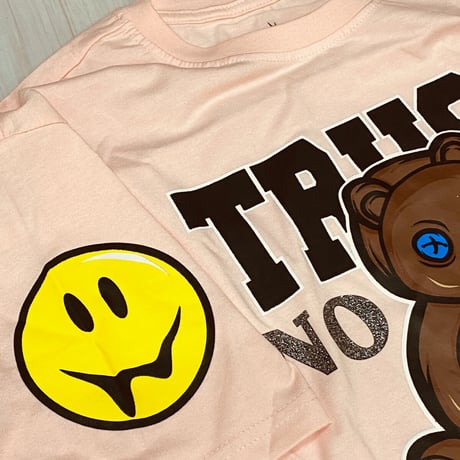 USAブランド GOAT Solo ゴートソロ TRUST NO ONE ベア 半袖 Tシャツ ピンク　(GT2)