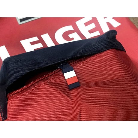 USA正規品 トミーヒルフィガー TOMMY HILFIGER バックパック 赤 レッド BIGロゴ FLAG フラッグ
