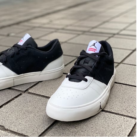 NIKE ナイキ JORDAN SERIES ジョーダンシリーズ SFTF ブラックホワイト ローカット (AJ20)