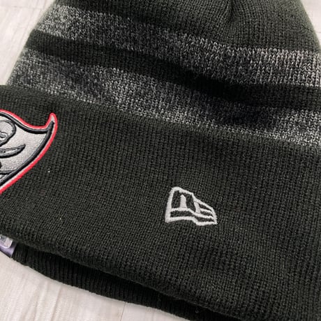 NEWERA USA ニューエラ NFL タンパベイ バッカニアーズ Buccaneersニット帽