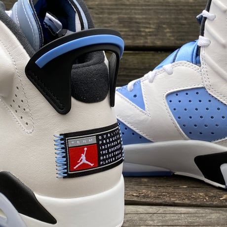限定モデル NIKE ナイキ AIR JORDAN6 RETRO エアジョーダン6 レトロ ノースカロライナ