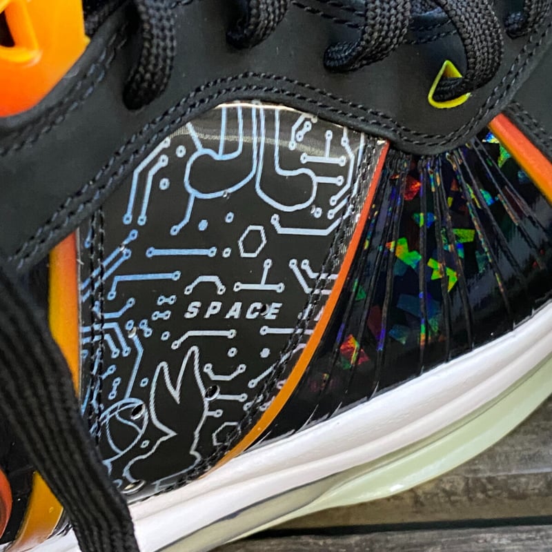 限定 NIKE ナイキ LeBron8 SPACE JAM ナイキ レブロン8 ルーニーテュー