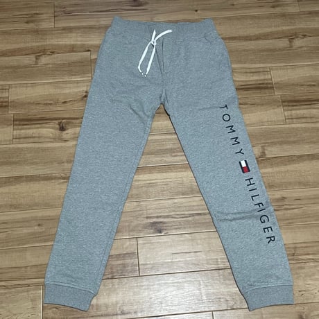 TOMMY HILFIGER USA トミーヒルフィガー Essentials Icon Jogger スウェットパンツ グレー