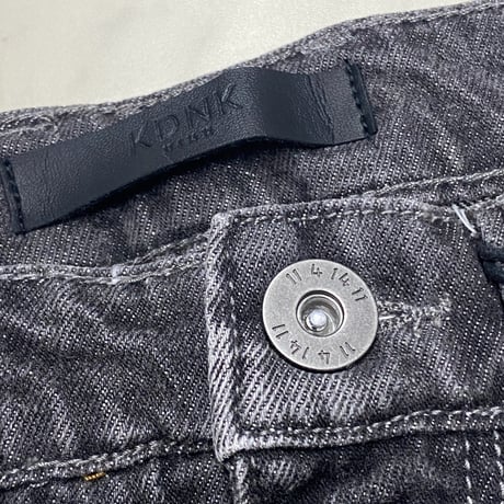 海外限定 KDNK ディーケーエヌケー Distressed Baggy ディストレスト バギー ジーンズ (JNS50)
