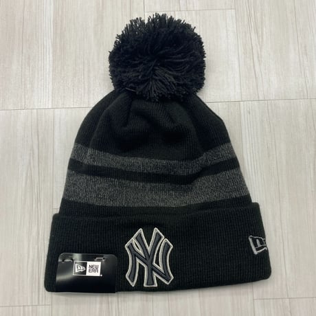 NEWERA USA ニューエラ MLB ニューヨーク ヤンキース NY Yankees ポンポン付き ニット帽 黒