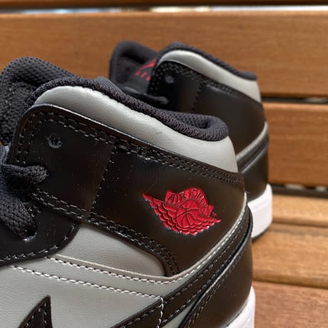 NIKE ナイキ AIR JORDAN1 MID エアジョーダン1 ミッドカット パーティクルグレー (AJ1)
