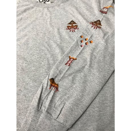 LRG エルアールジー Blended Graphic 長袖 Tシャツ ロンT グレー ロゴ マルチアイコン
